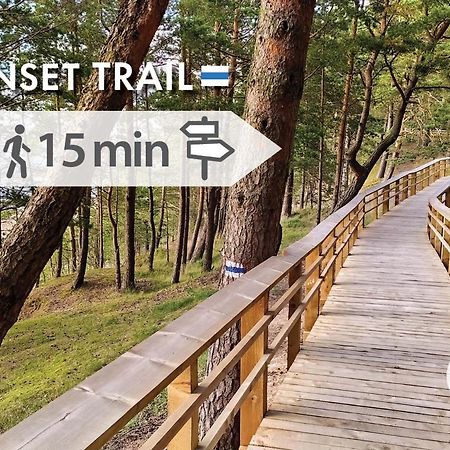 Готель Rabarberi Lv Just 15Min Walk To Seaside Саулкрасти Екстер'єр фото